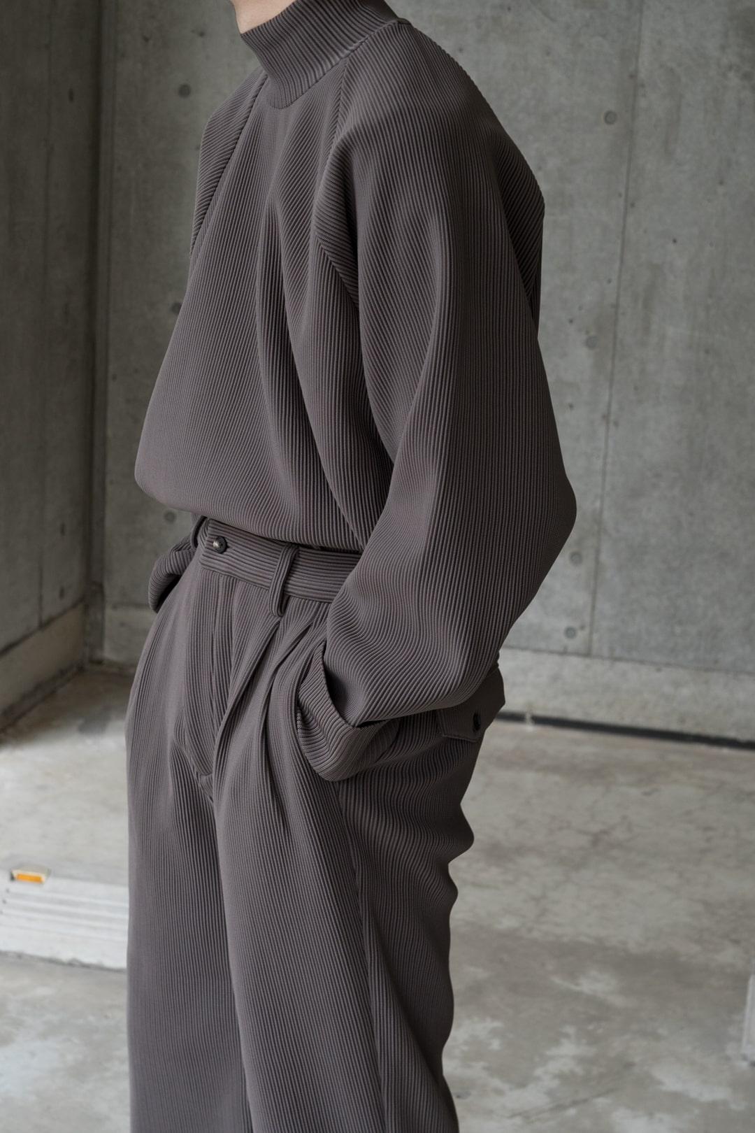 Stein 21aw Oversized Gradation Pleats LS